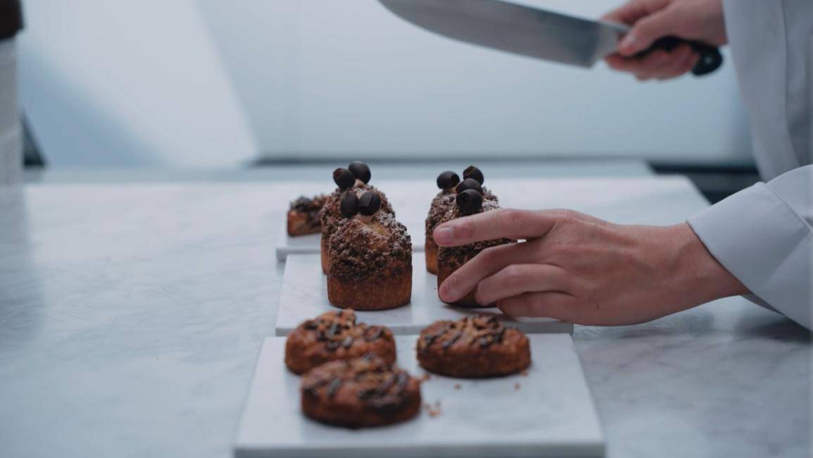 Brioche Crema Crumble